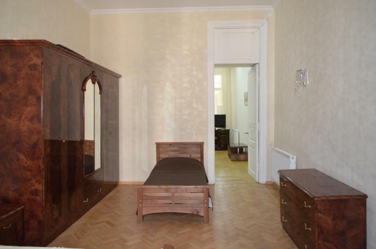 Sweet Home Agmashenebeli Tbilisi Buitenkant foto