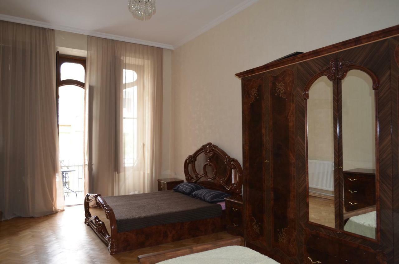 Sweet Home Agmashenebeli Tbilisi Buitenkant foto